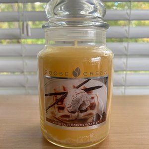 Goose Creek 24 oz. 2 Wick Candle - Vanilla Pumpkin Waffle